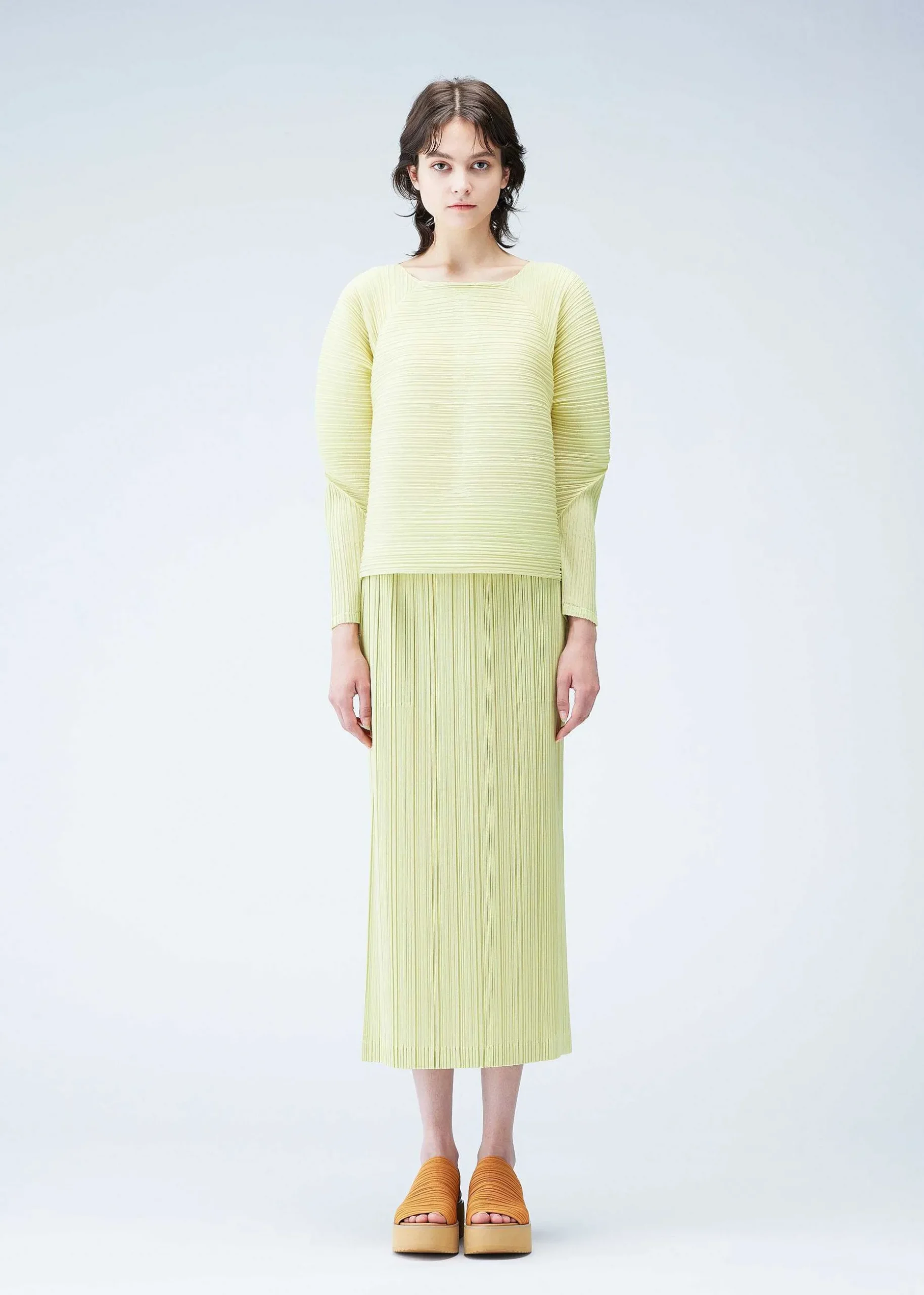 ISSEY MIYAKE Top|Ramie Pleats
