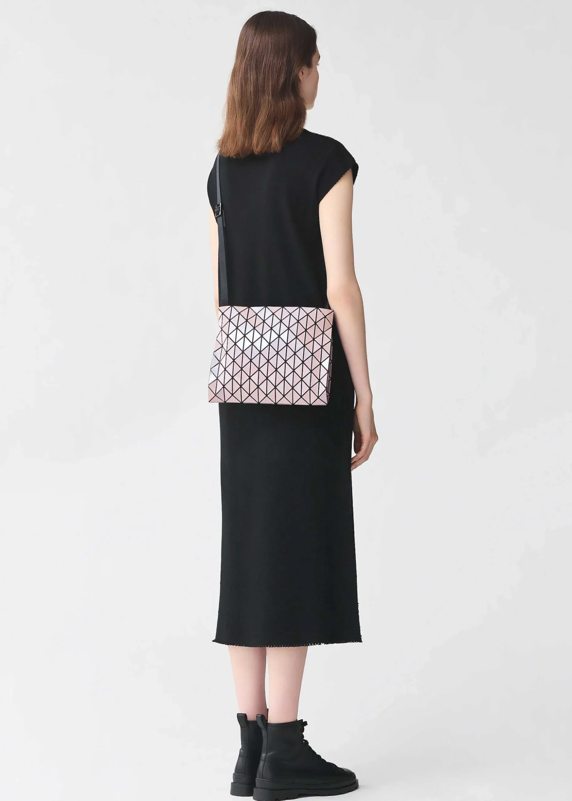 ISSEY MIYAKE Shoulder Bag|Row Metallic
