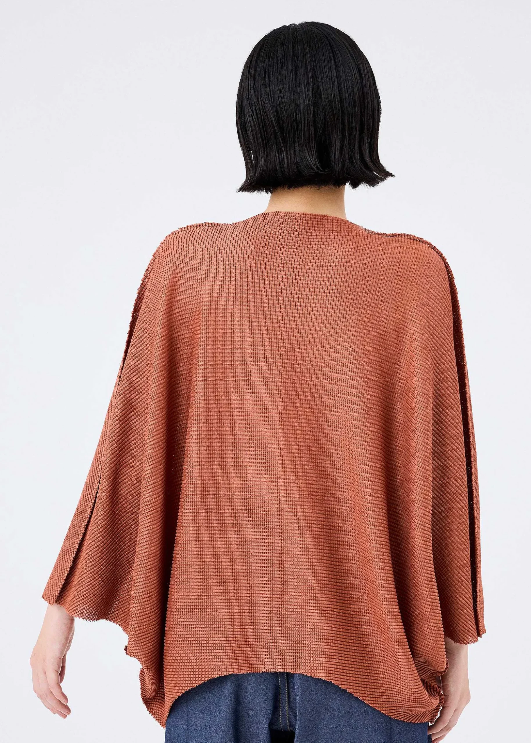 ISSEY MIYAKE Top|Sector Knit Stretch Pleats