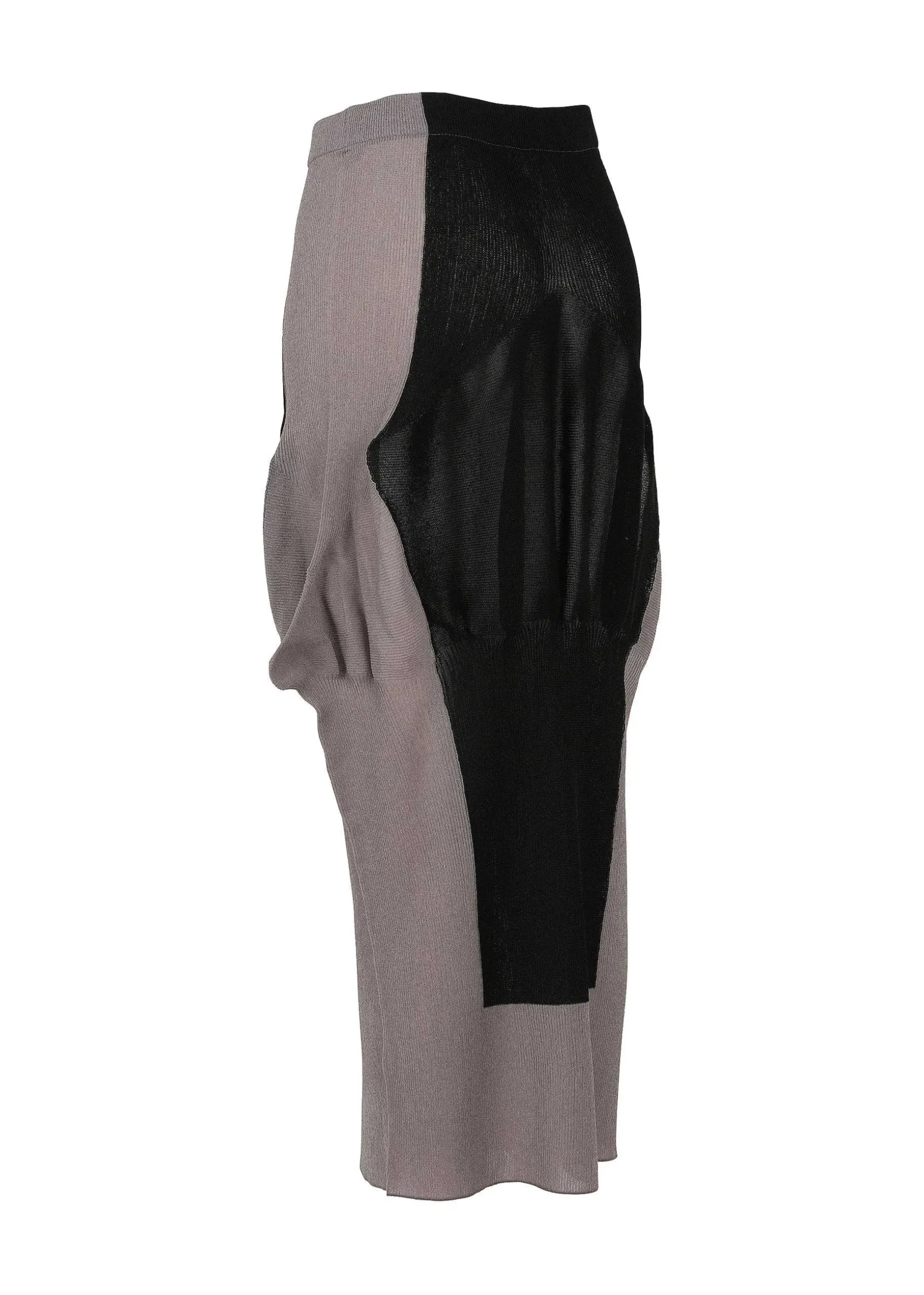 ISSEY MIYAKE Knitwear|Shaped Nude