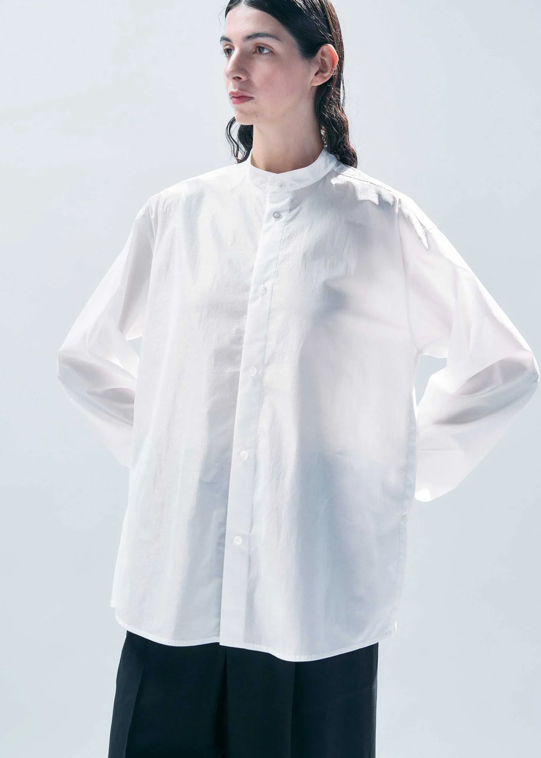 ISSEY MIYAKE Shirts|Sleek Stretch