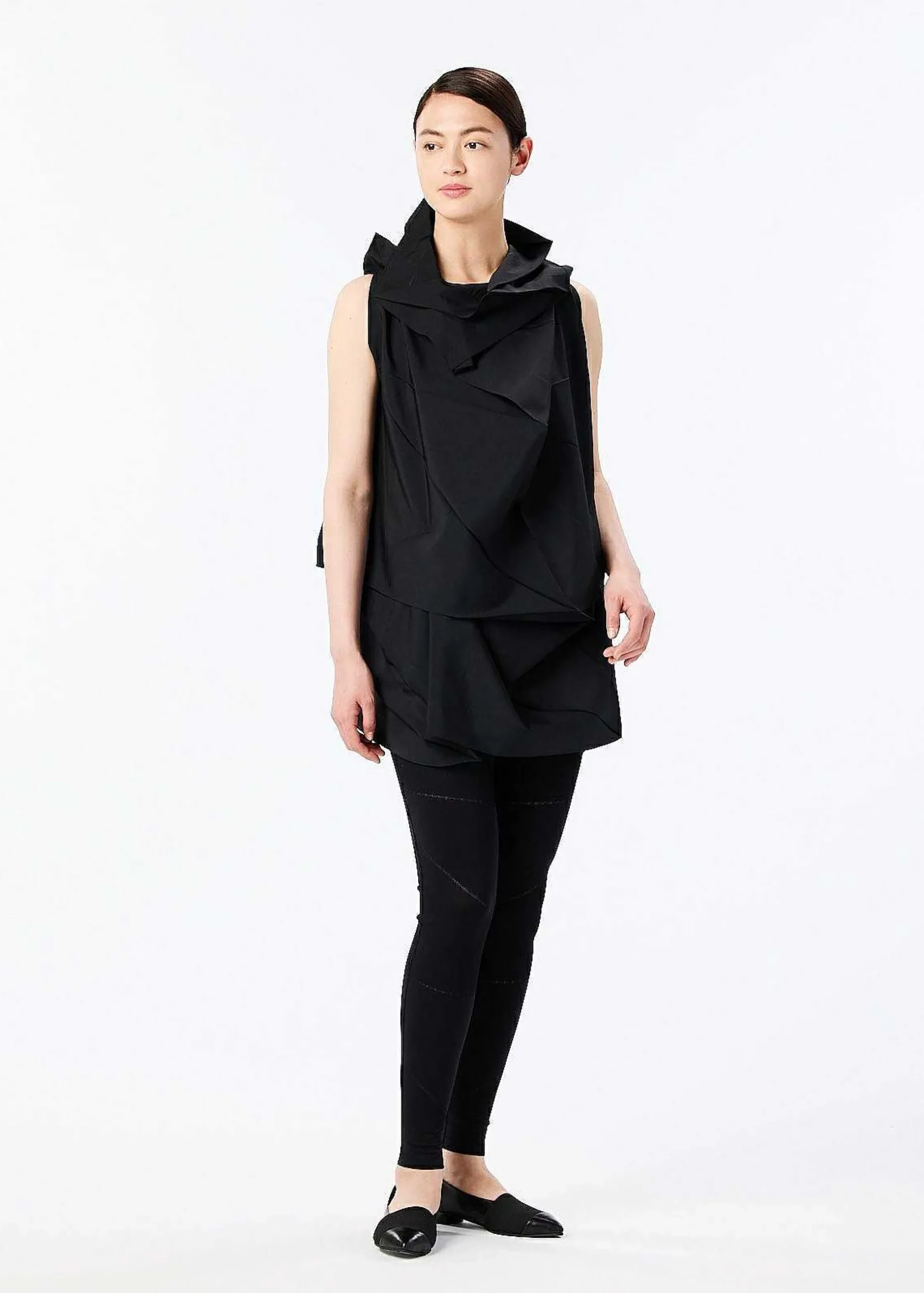 ISSEY MIYAKE Dress|132 5. Solid Black