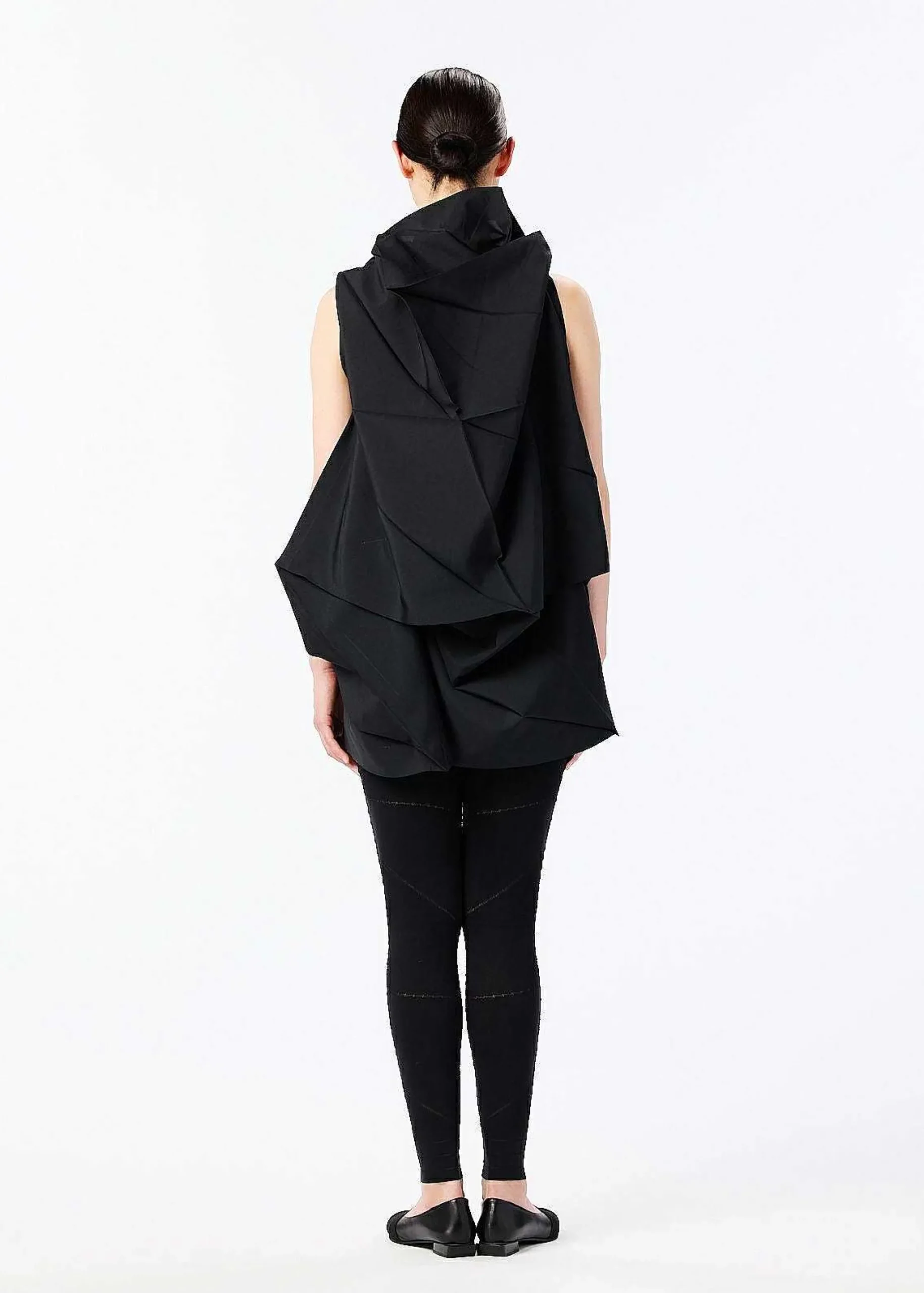 ISSEY MIYAKE Dress|132 5. Solid Black