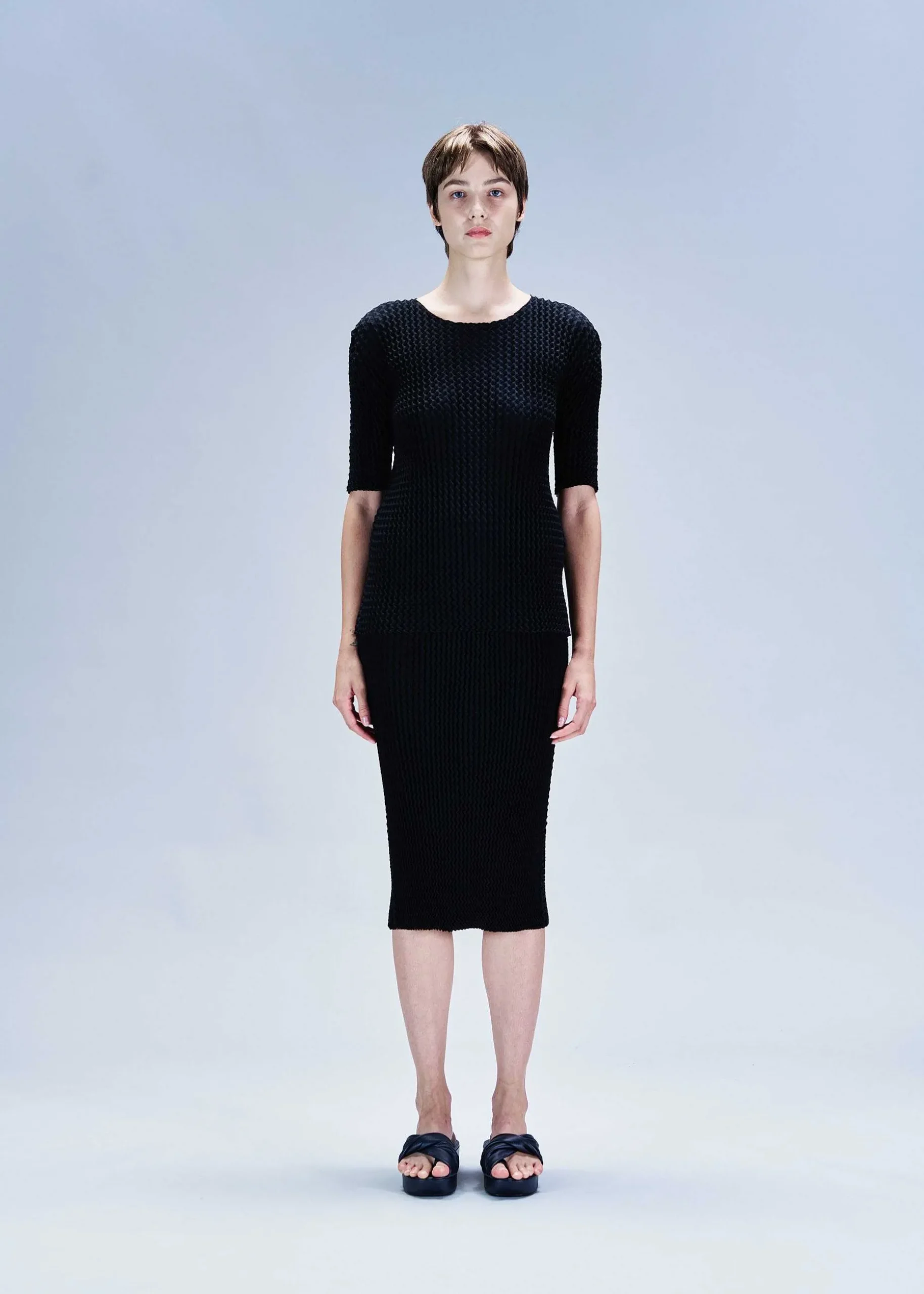 ISSEY MIYAKE Knitwear|Spongy Bk-46 Black