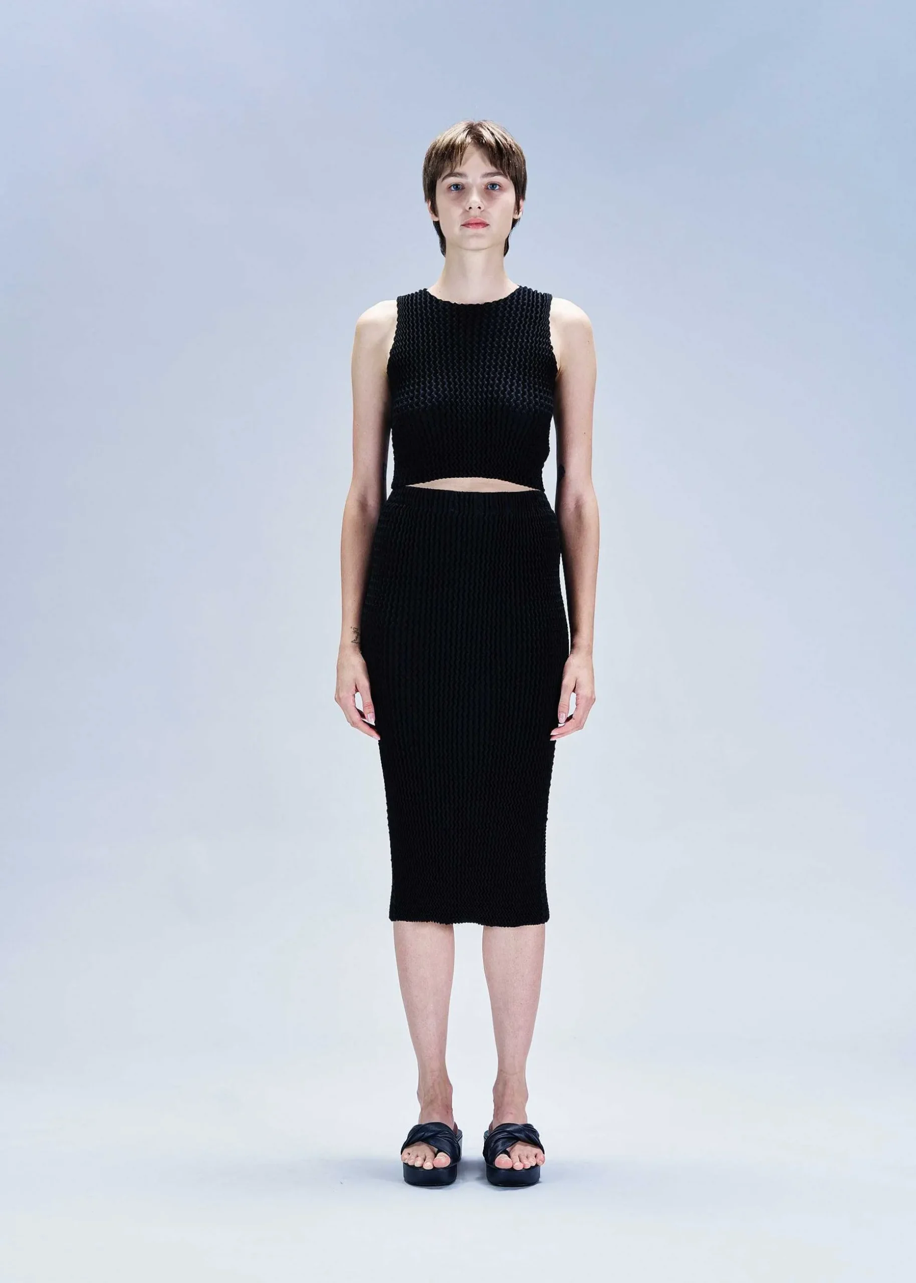 ISSEY MIYAKE Knitwear|Spongy Bk-46 Black