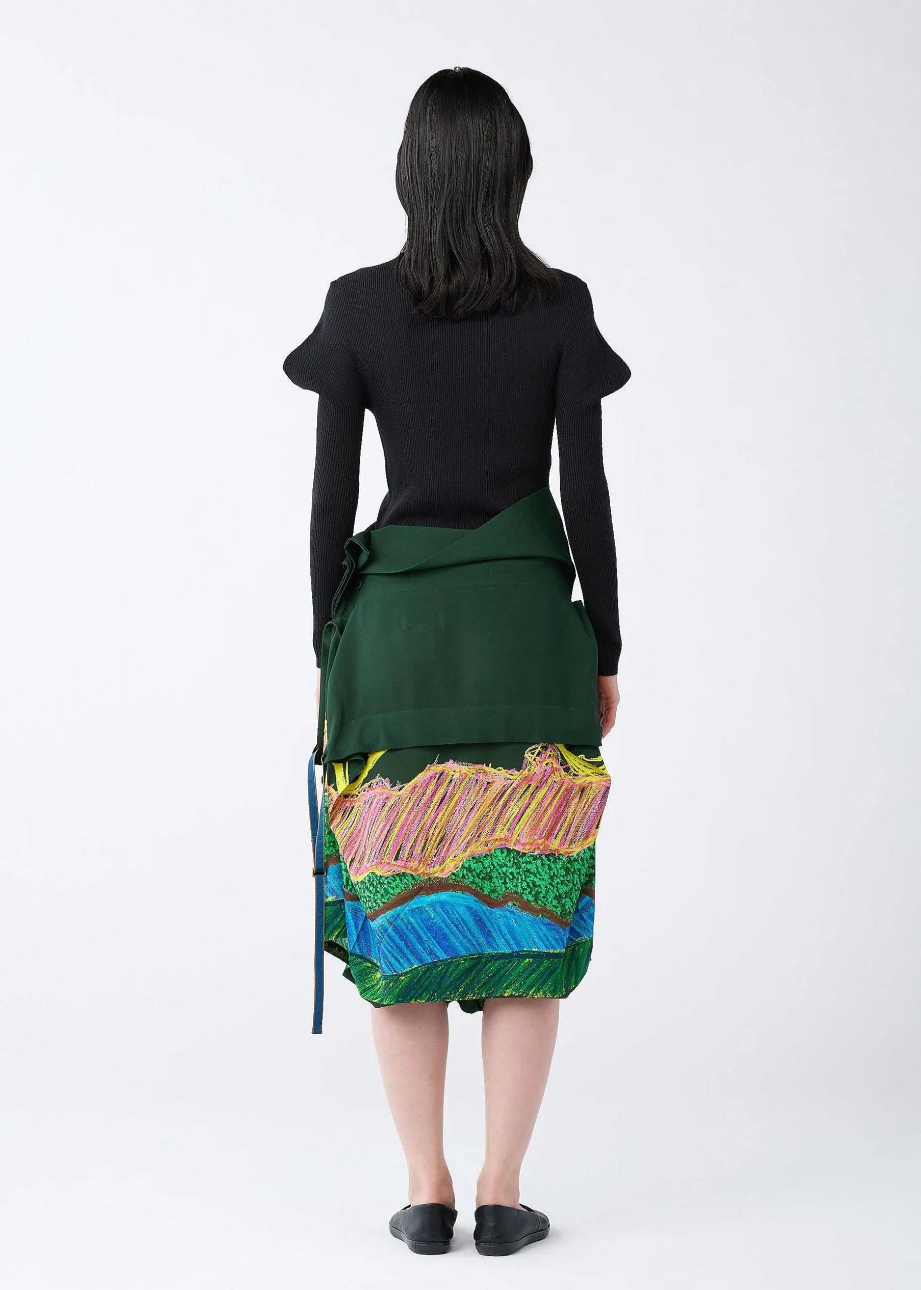 ISSEY MIYAKE Pants|Strata