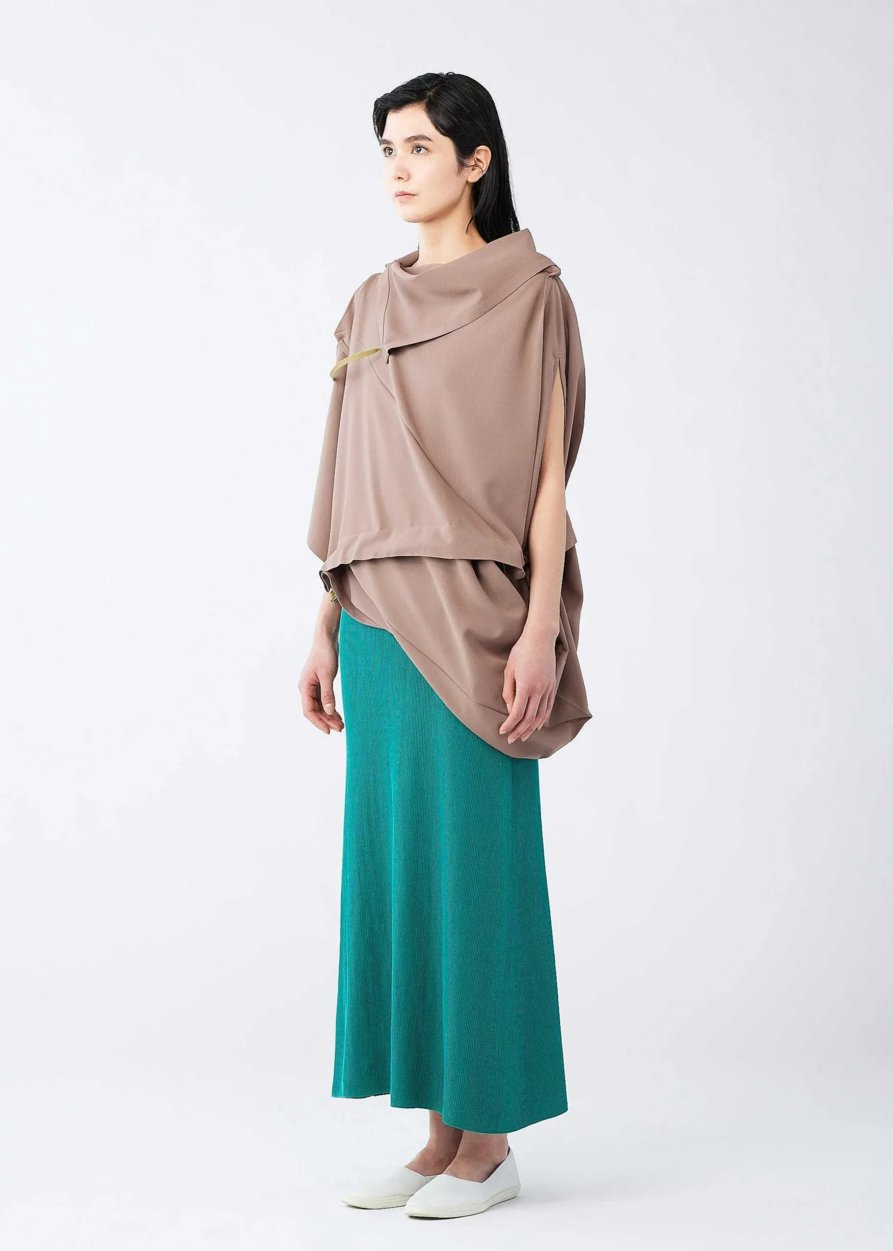 ISSEY MIYAKE Top|Strata Solid
