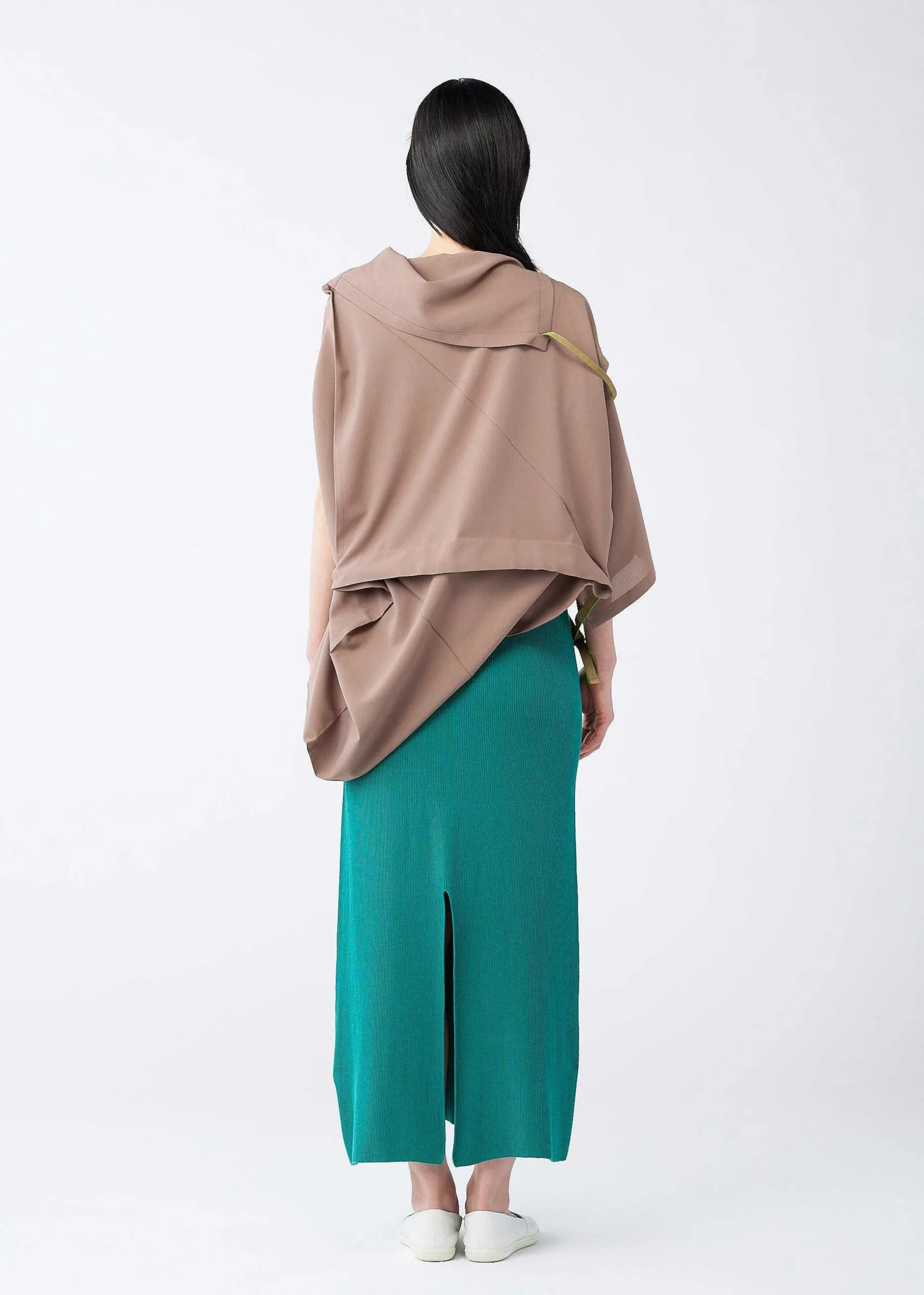 ISSEY MIYAKE Top|Strata Solid
