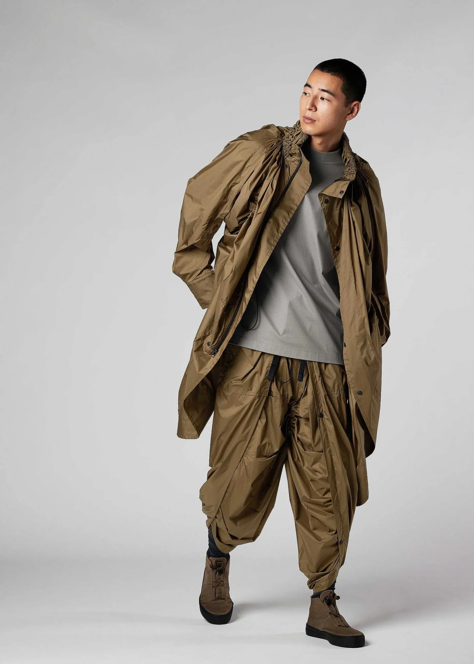 ISSEY MIYAKE Coat|Strings