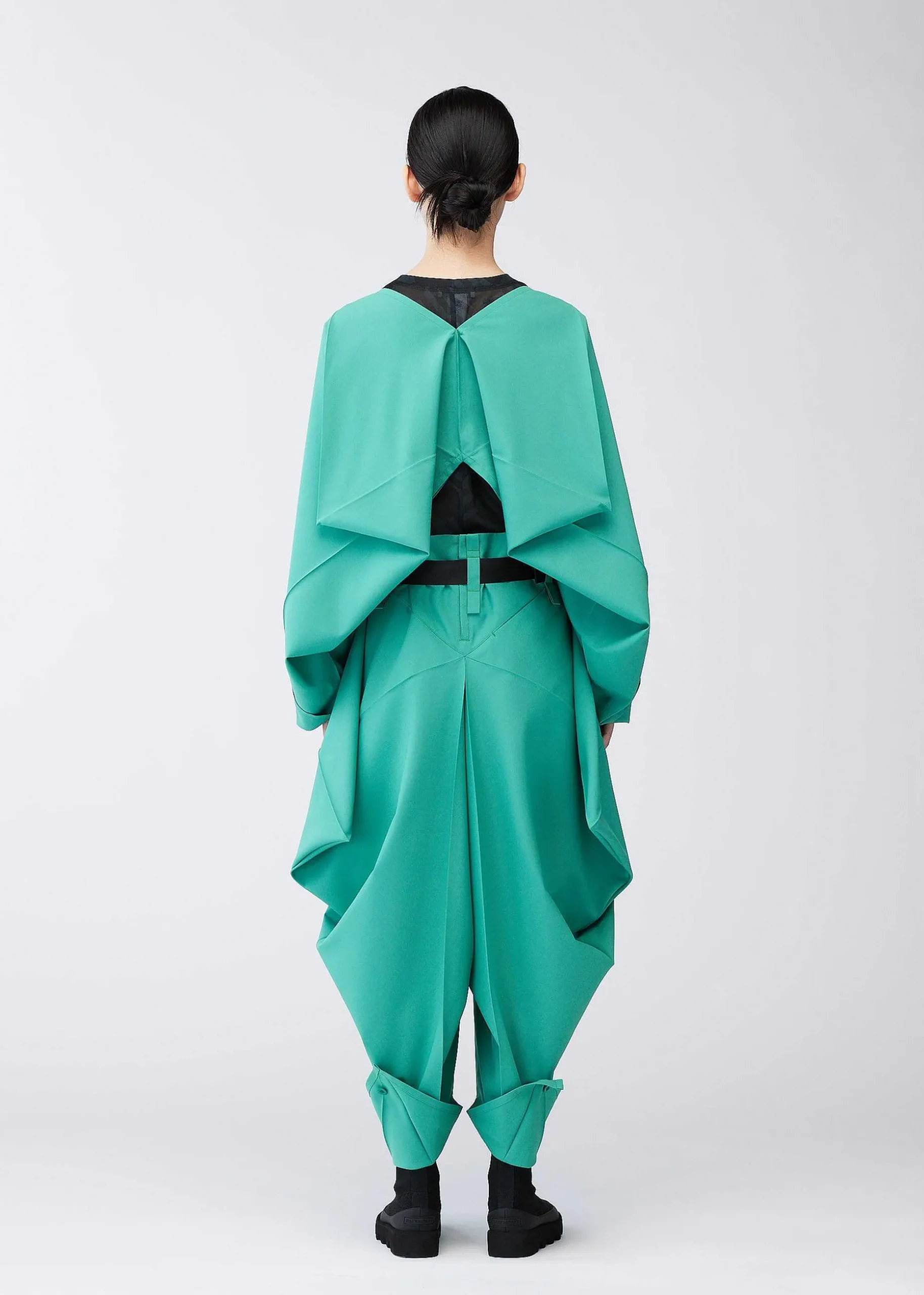 ISSEY MIYAKE Cardigan|Tetra