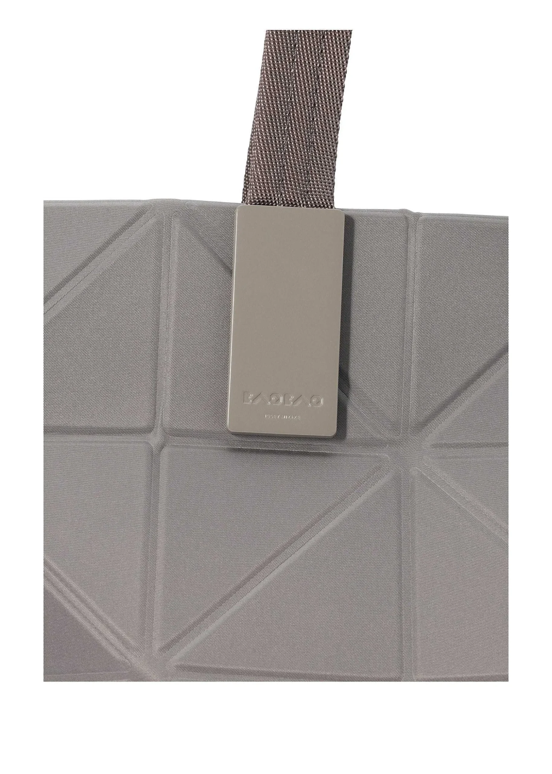 ISSEY MIYAKE Handbag|Track