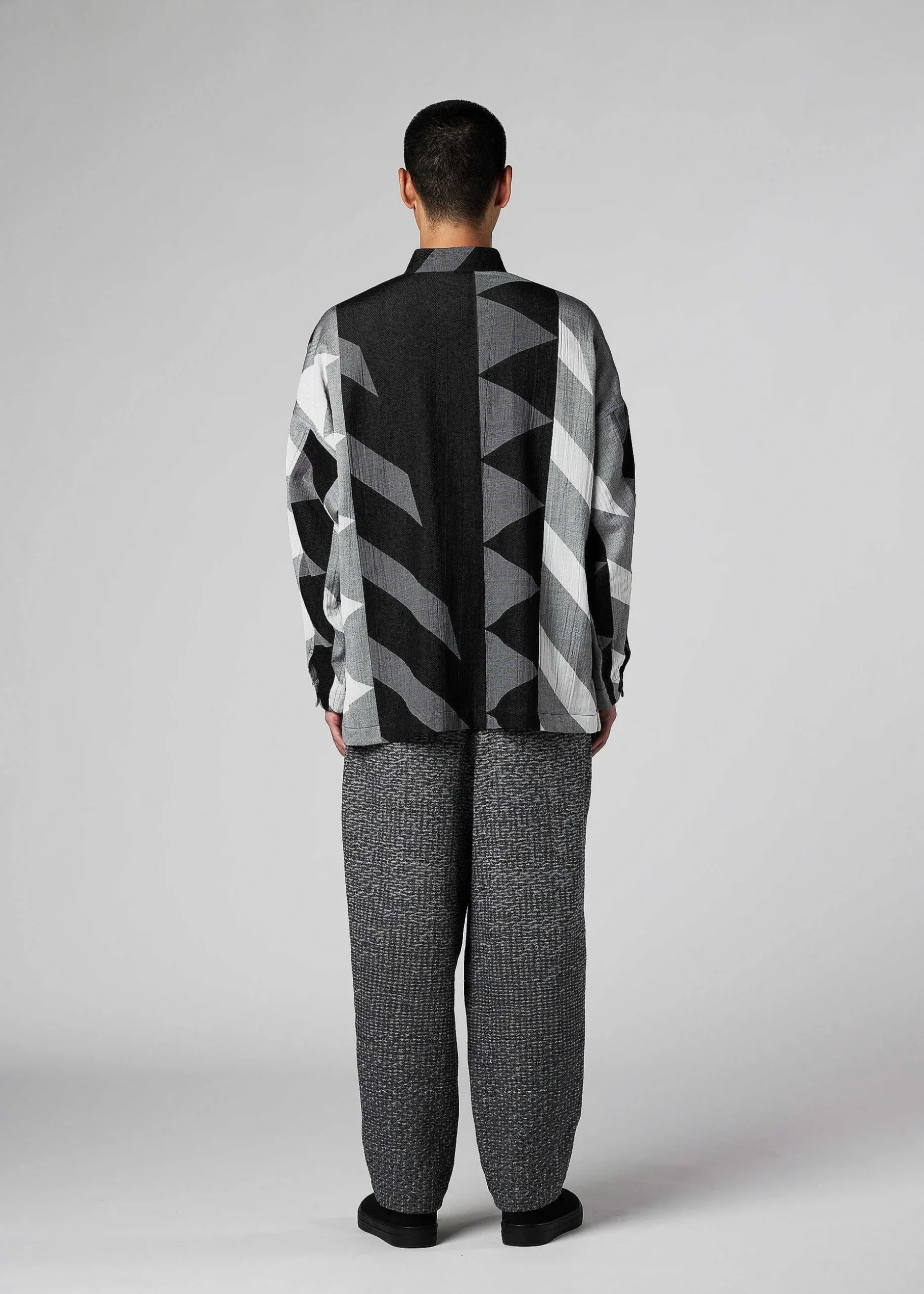ISSEY MIYAKE Shirts|Triangle Crepe Shirt