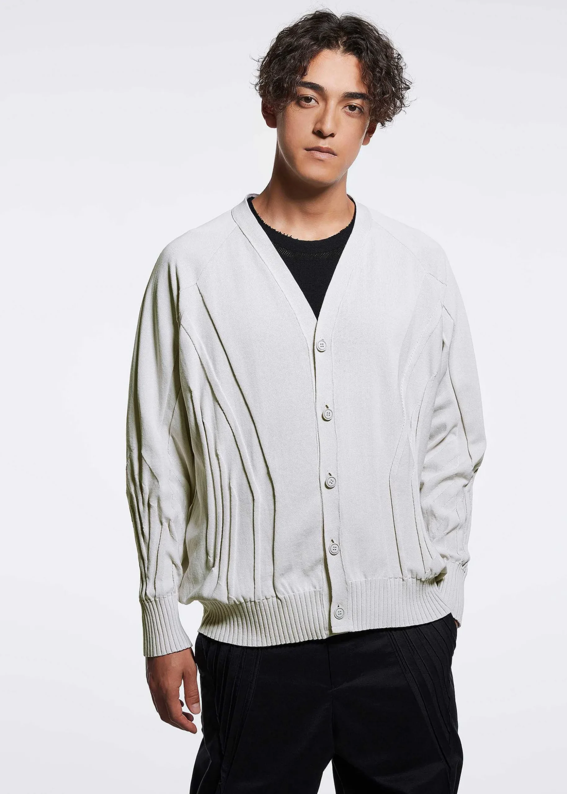 ISSEY MIYAKE Cardigan|Type-K 003