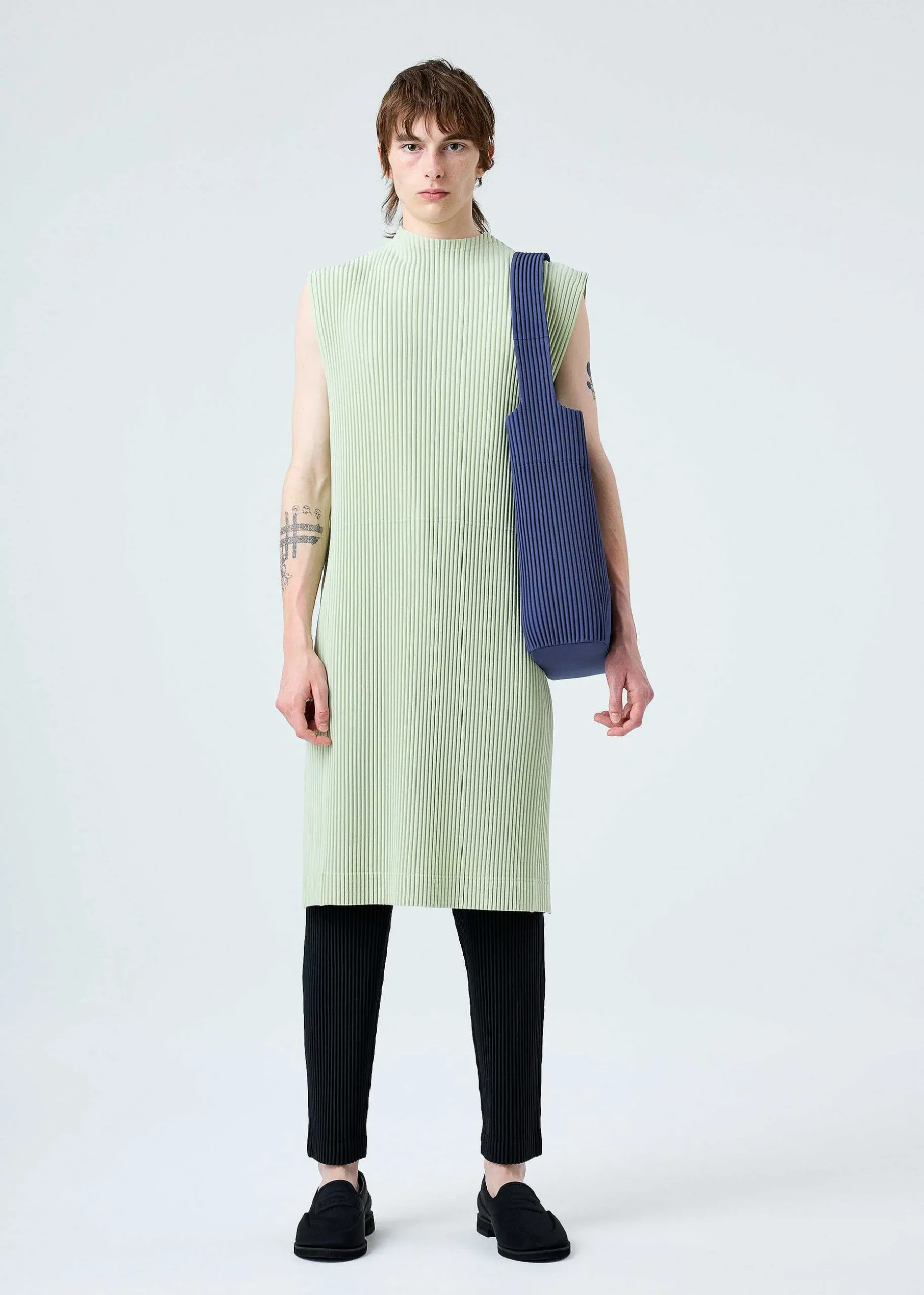 ISSEY MIYAKE Shoulder Bag|Utility