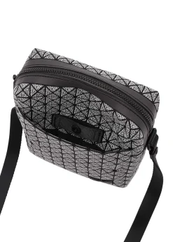 ISSEY MIYAKE Shoulder Bag|Voyager