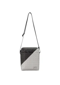 ISSEY MIYAKE Shoulder Bag|Voyager