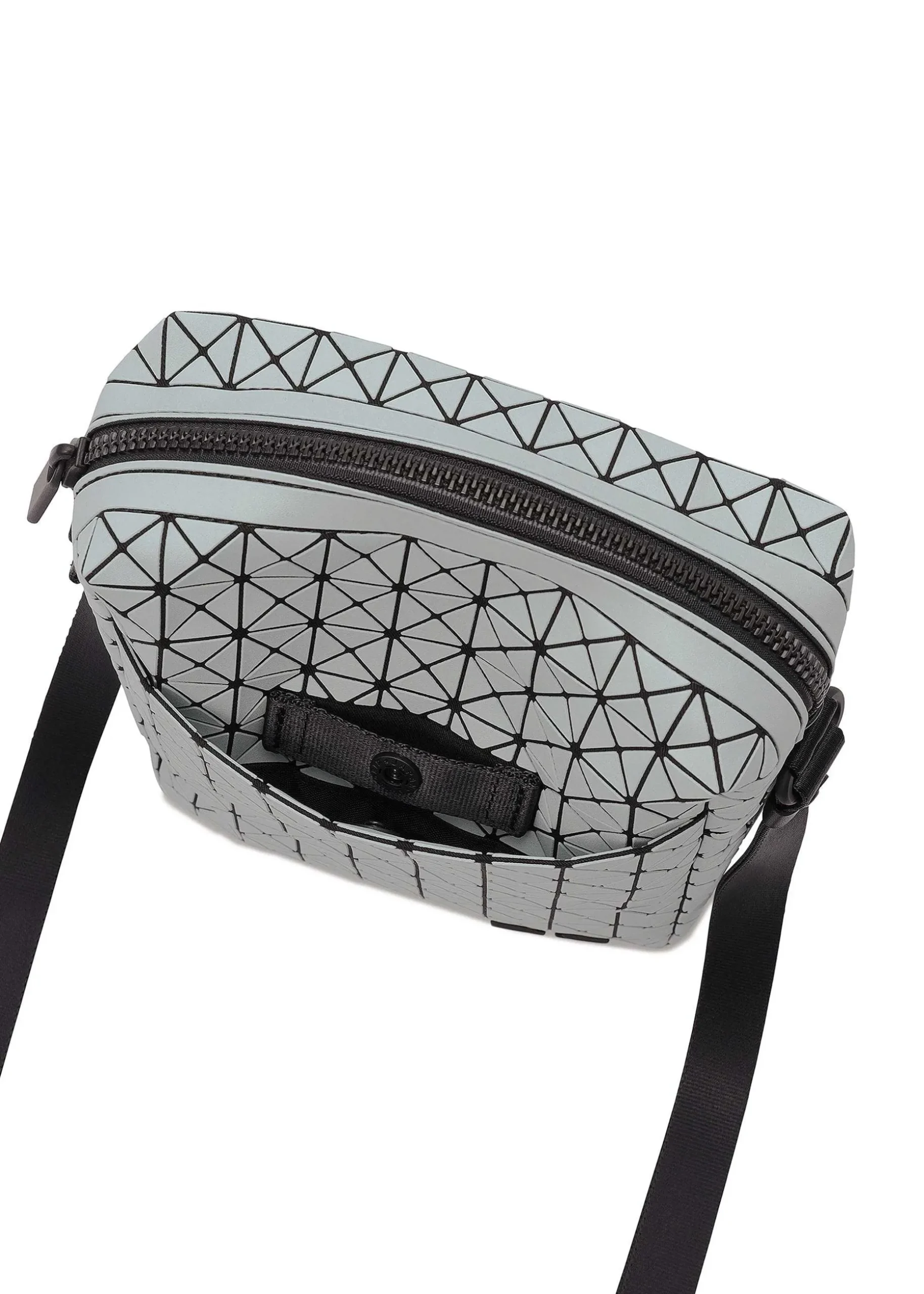ISSEY MIYAKE Shoulder Bag|Voyager Light Gray