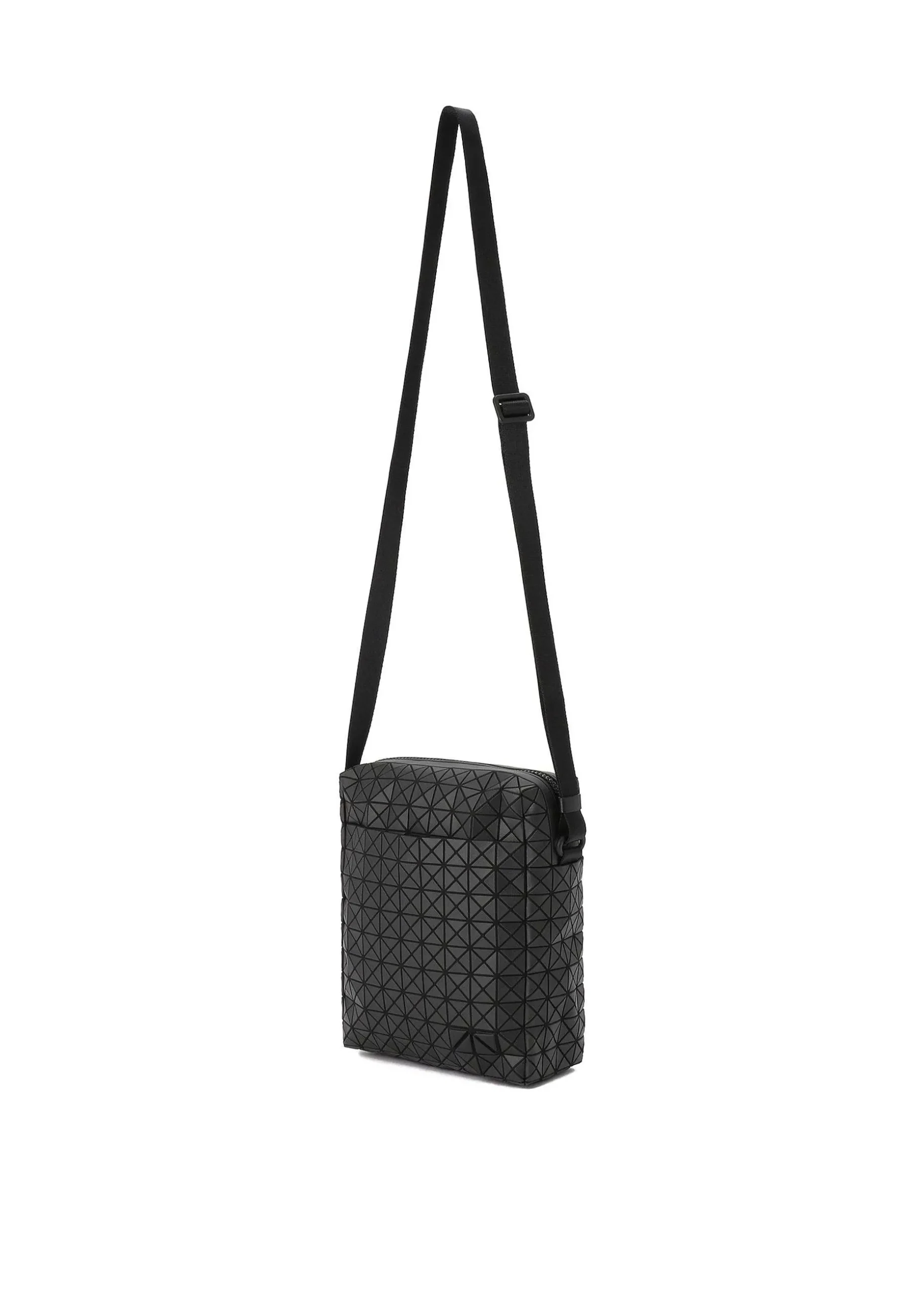 ISSEY MIYAKE Shoulder Bag|Voyager Matte Black