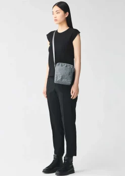 ISSEY MIYAKE Shoulder Bag|Voyager One-Tone