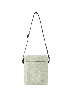 ISSEY MIYAKE Shoulder Bag|Voyager Reflector
