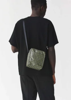 ISSEY MIYAKE Shoulder Bag|Voyager Reflector