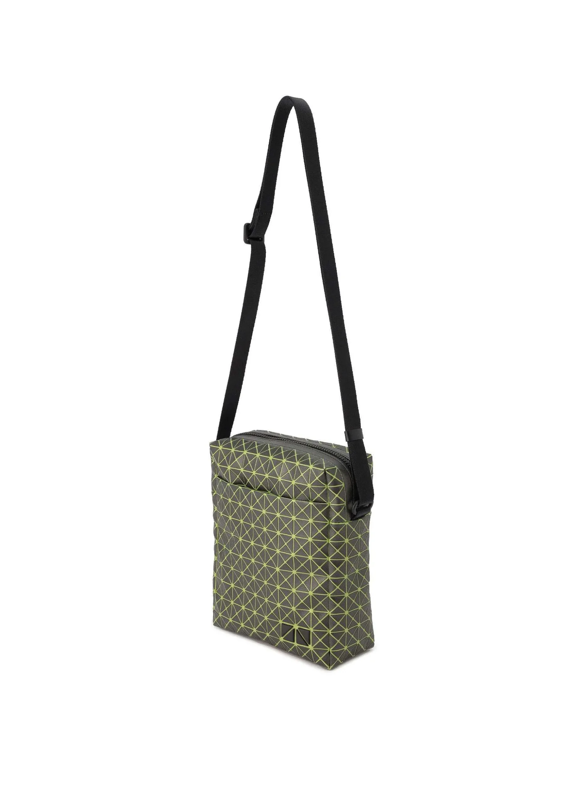 ISSEY MIYAKE Shoulder Bag|Voyager Reflector