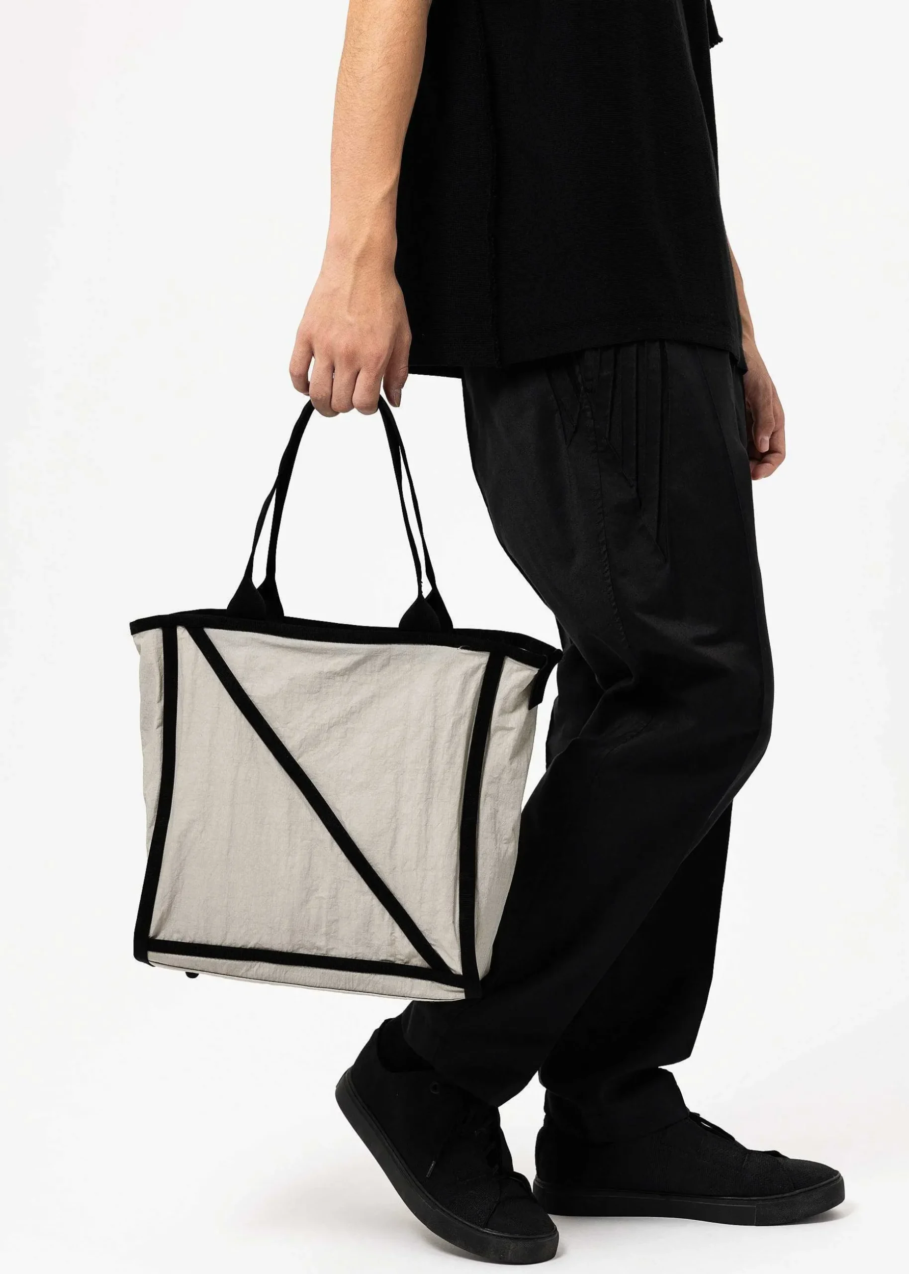 ISSEY MIYAKE Tote Bag|Waku