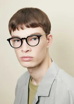 ISSEY MIYAKE Eyewear|Wellington